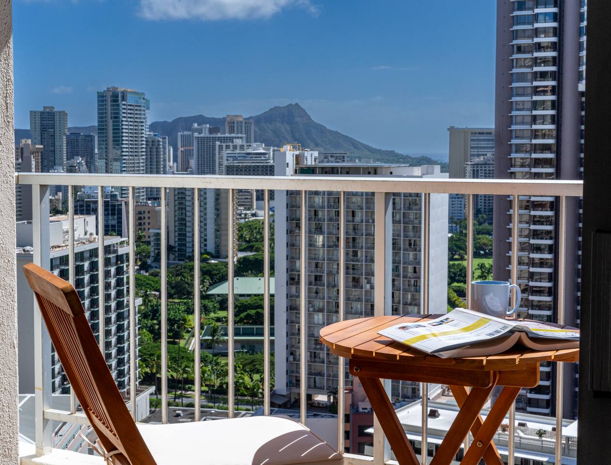 400 Hobron Lane - #2705